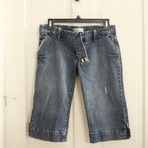 Old Navy Ultra Low Rise Stretch Capri Jean Size 2